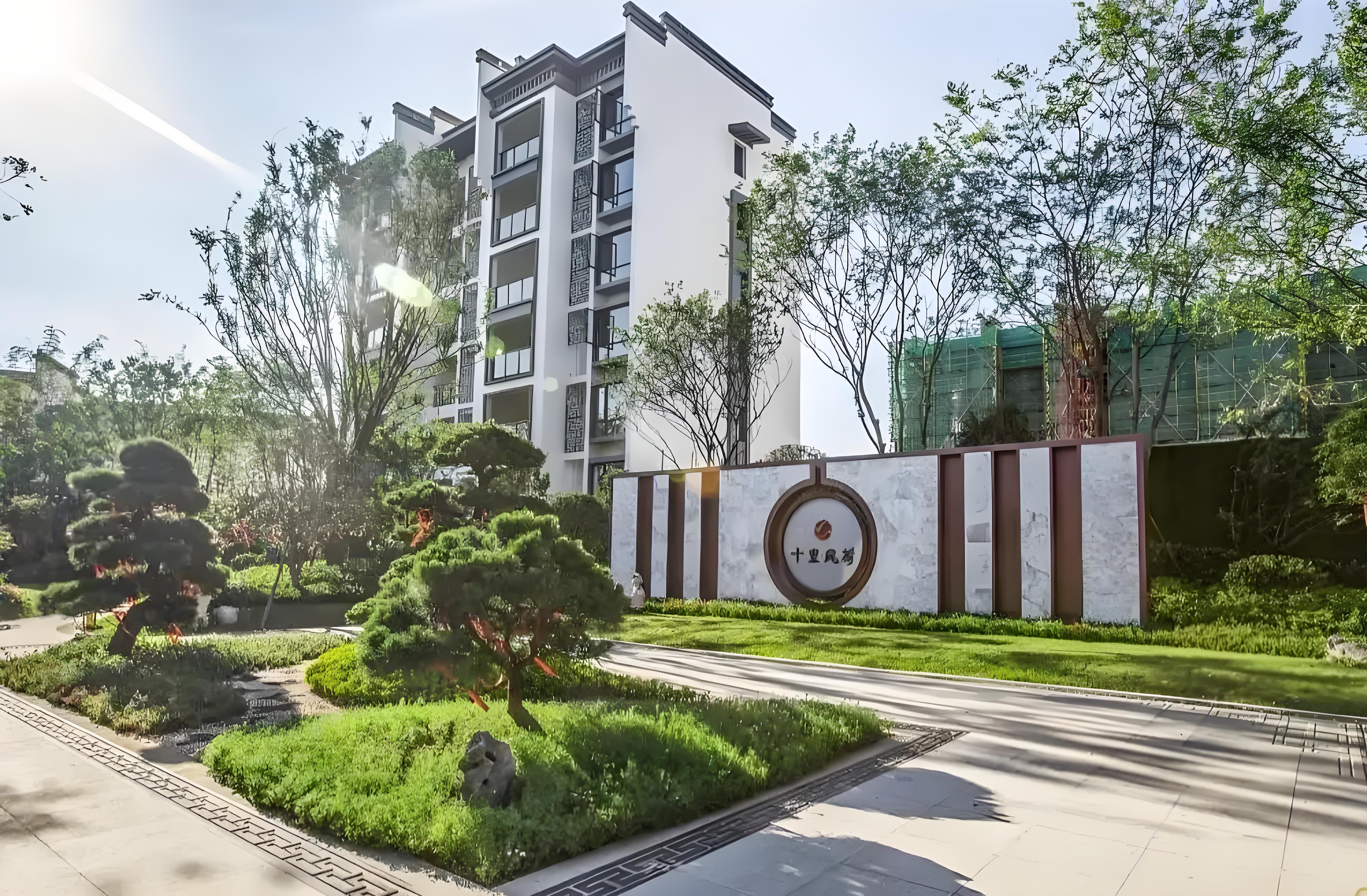 绿城&middot;襄阳十里风荷