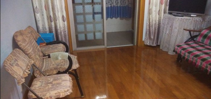 檀溪单位家属院 停车方便 三居室 靠近江边